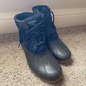 Women’s Sperry duck boots!